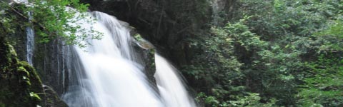 雲南の滝めぐりと出雲湯村温泉の旅-雲見の滝-